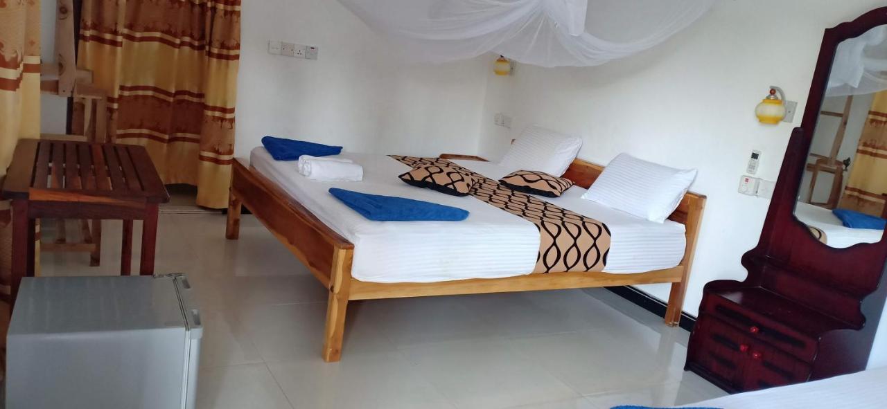 Surf & Sand Hotel Arugambay Arugam Bay Exterior foto